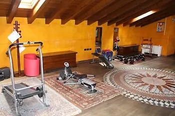 Da Mariuccia Hotel Robecchetto con Induno