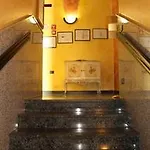达玛鲁西亚酒店 3* 罗本切图坎因多诺